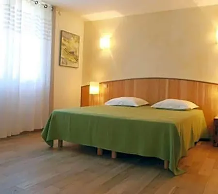 B&B Mas De L'ermitage 라테