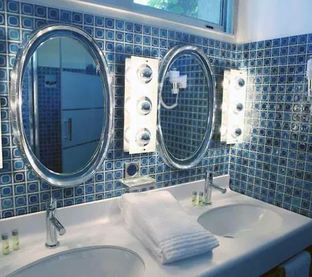 Mas De L'ermitage Bed & Breakfast Lattes