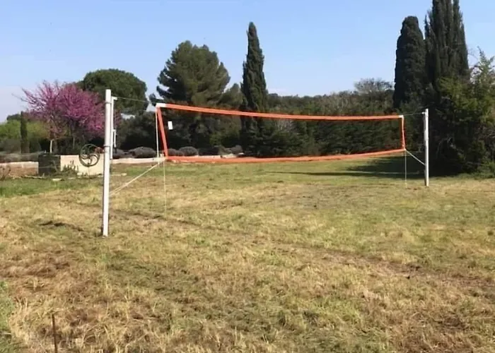 Mas De L'ermitage Alojamento de Acomodação e Pequeno-almoço Lattes